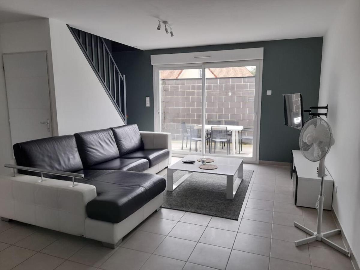 Logement De 100M2 Avec Terrasse Wardrecques Екстер'єр фото