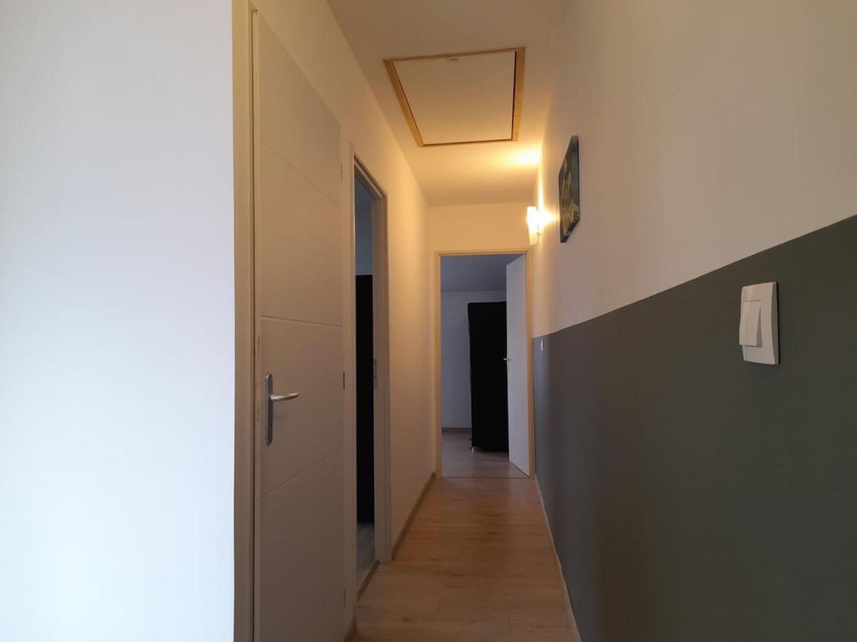 Logement De 100M2 Avec Terrasse Wardrecques Екстер'єр фото